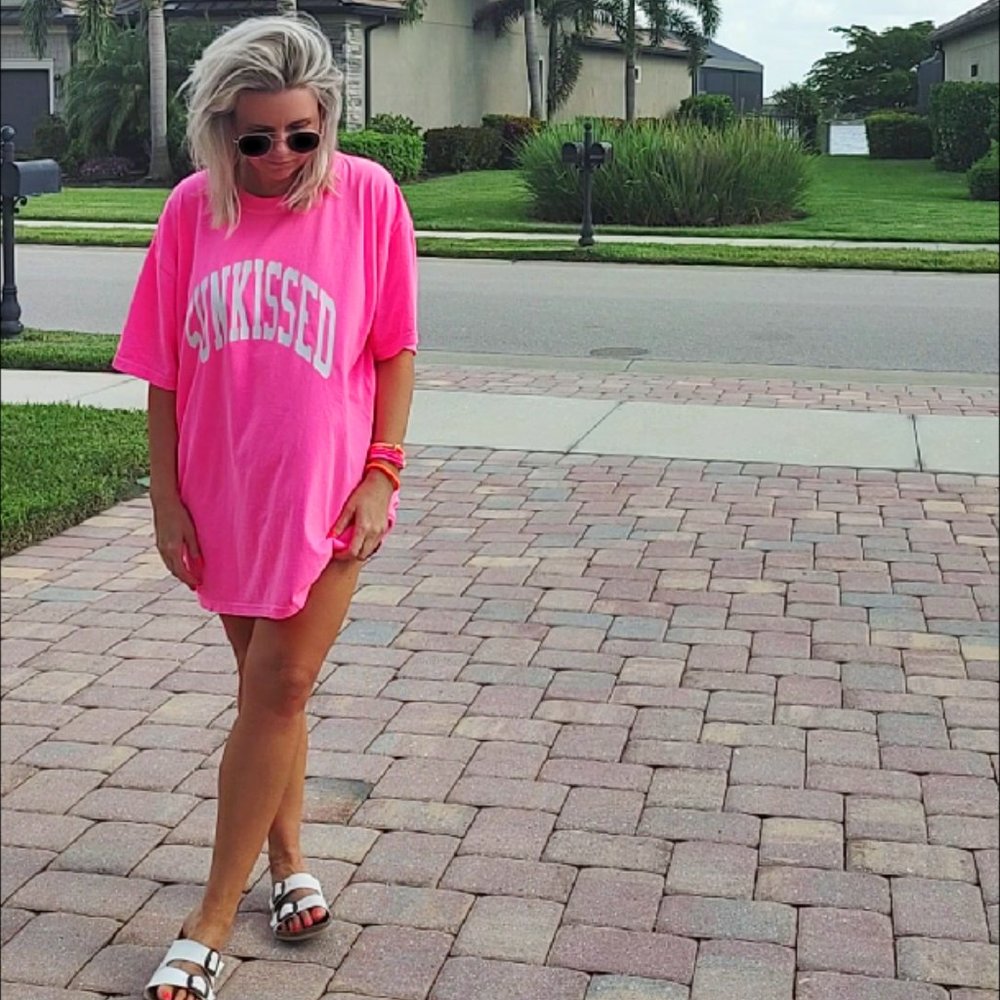 NWT Neon Pink Sunkissed T-Shirt